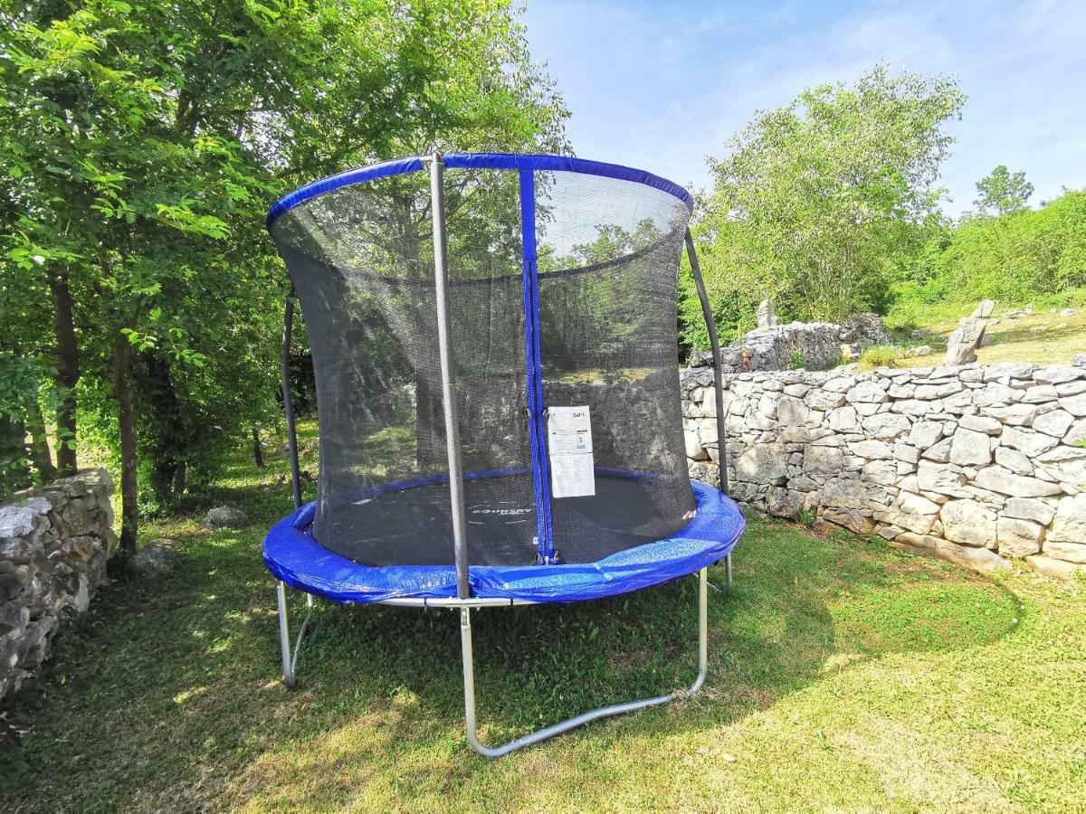 Villa Mavrici, Neighbors Free Buzet Luaran gambar